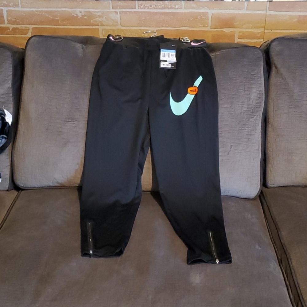 Girls nike sports pants